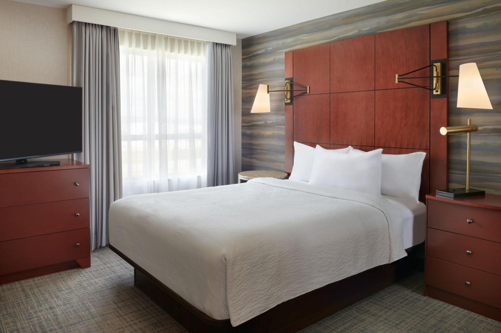 Residence Inn By Marriott Calgary Airport Eksteriør billede