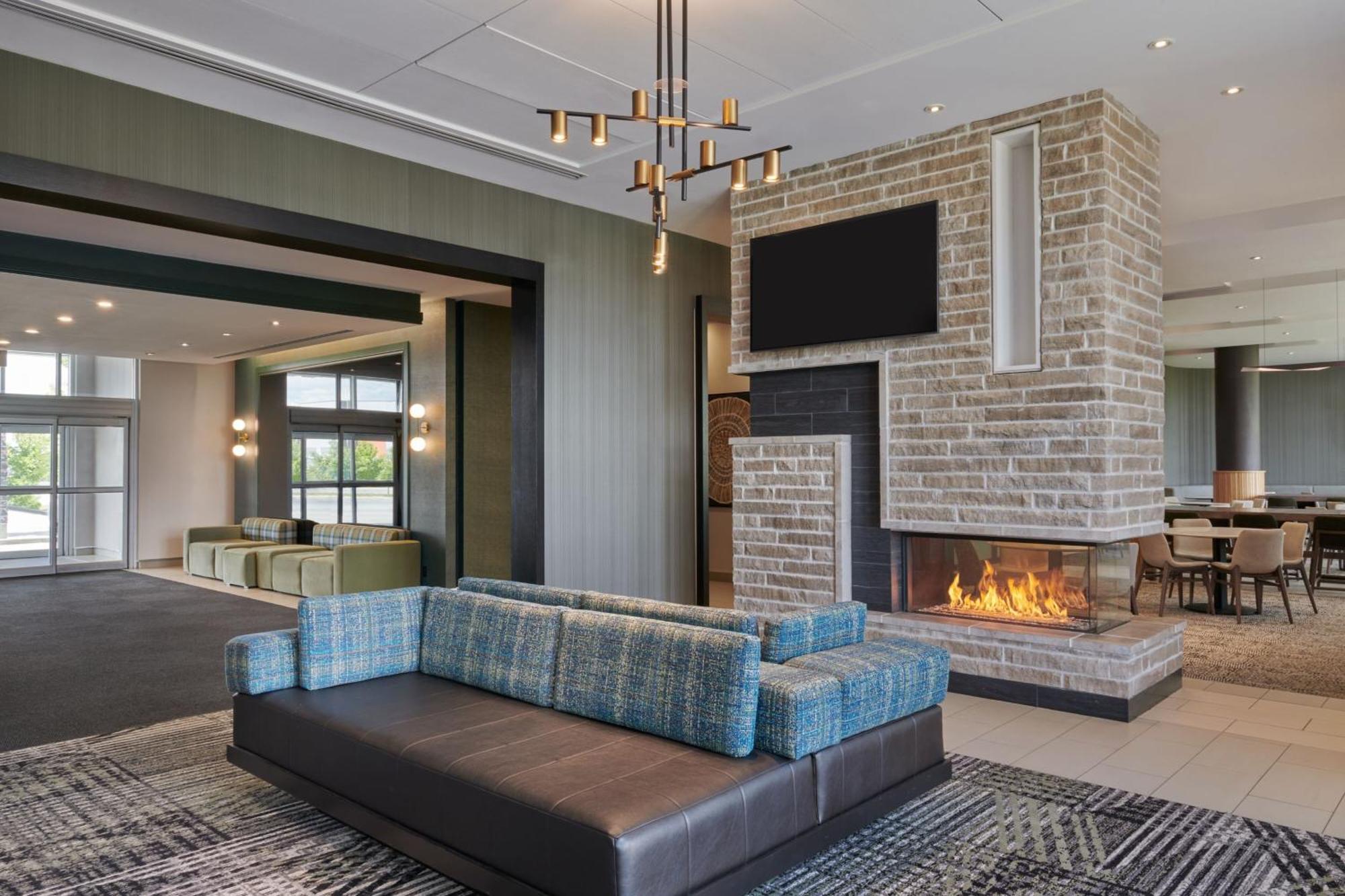 Residence Inn By Marriott Calgary Airport Eksteriør billede
