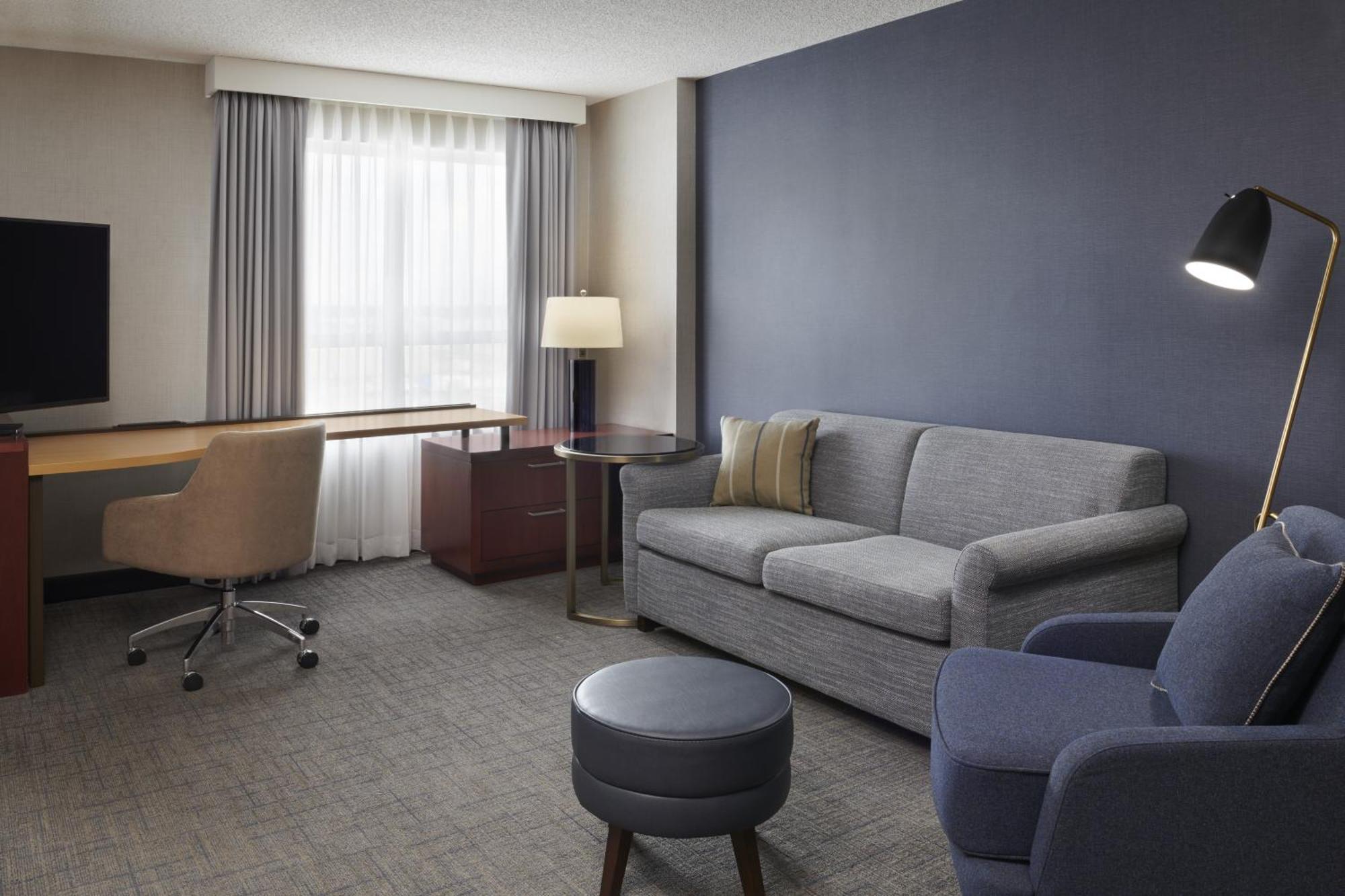 Residence Inn By Marriott Calgary Airport Eksteriør billede