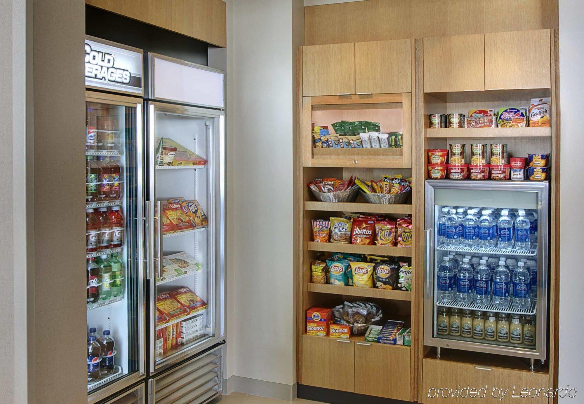 Residence Inn By Marriott Calgary Airport Restaurant billede